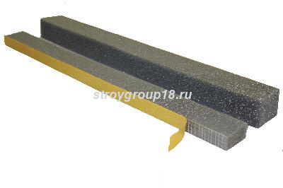 Uplotnitel_universalnii_samokleyuschiisya_ROOFRetail_dlina_2_metra